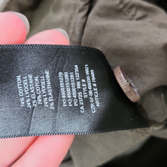 SOLD ๐ Aritzia Wilfred Free Green Ascendant Pant Utility Pants Size 2/26 W - Picture 16 of 16